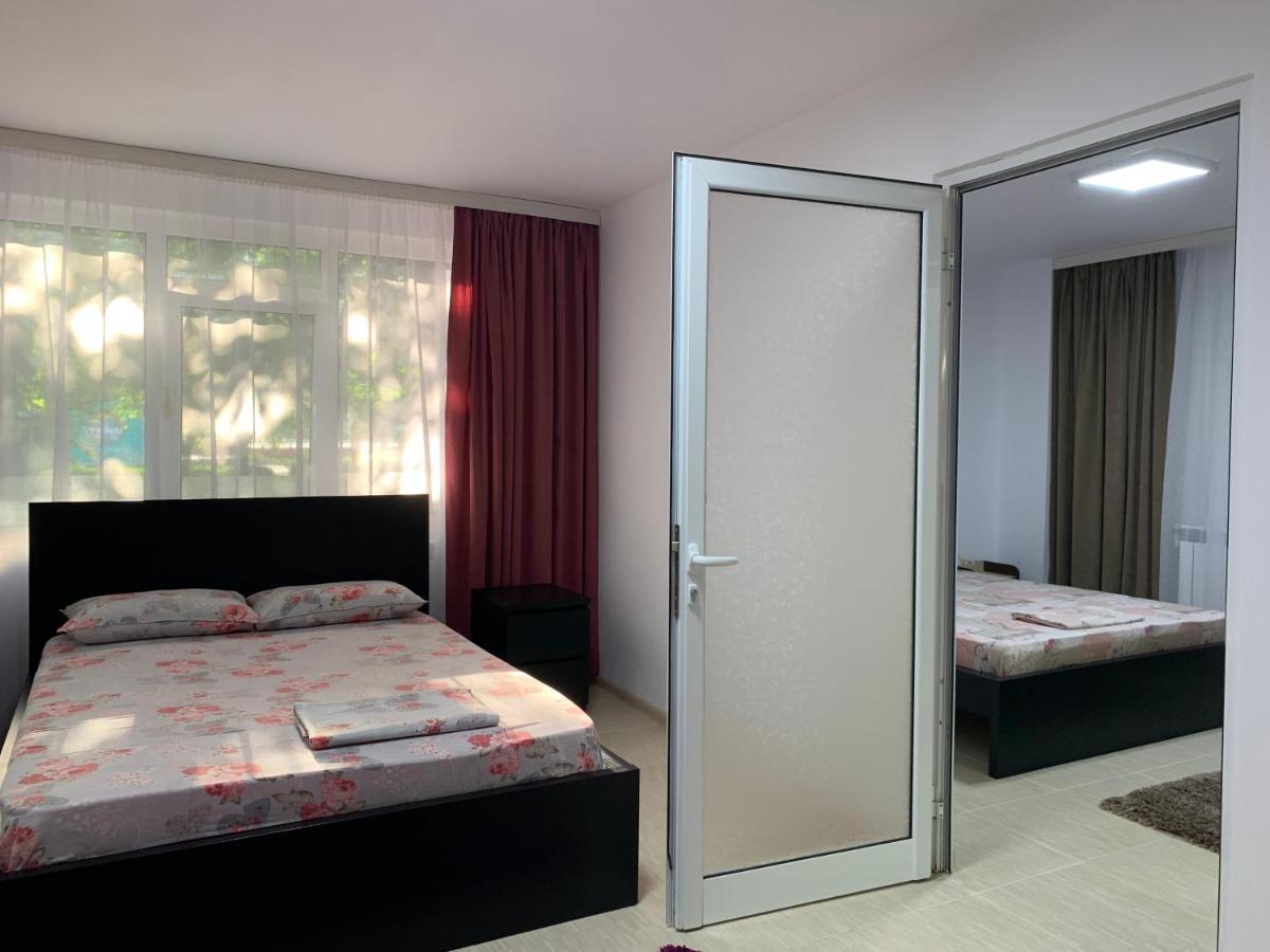 Eli Apartment Galati  Ngoại thất bức ảnh