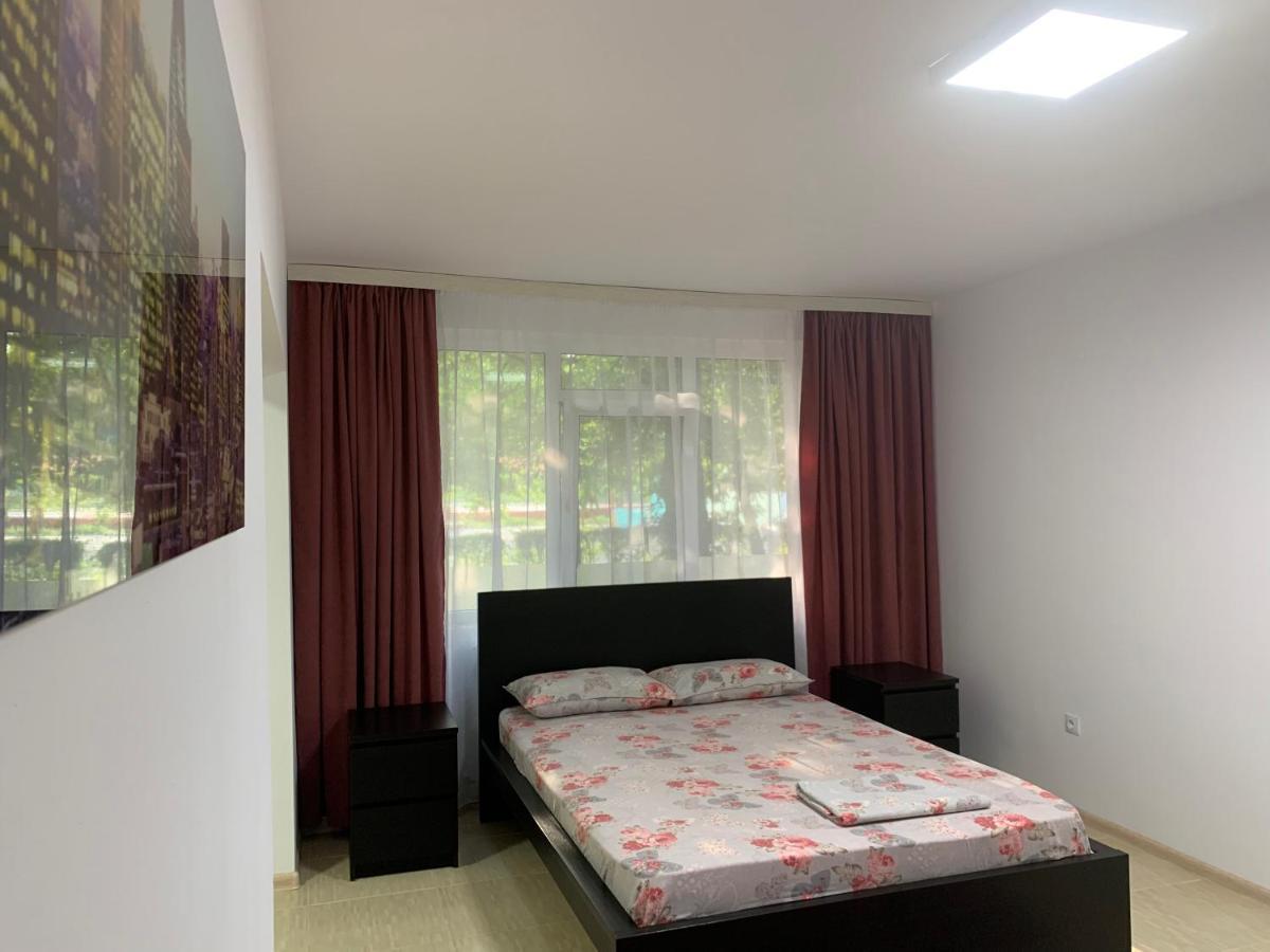 Eli Apartment Galati  Ngoại thất bức ảnh