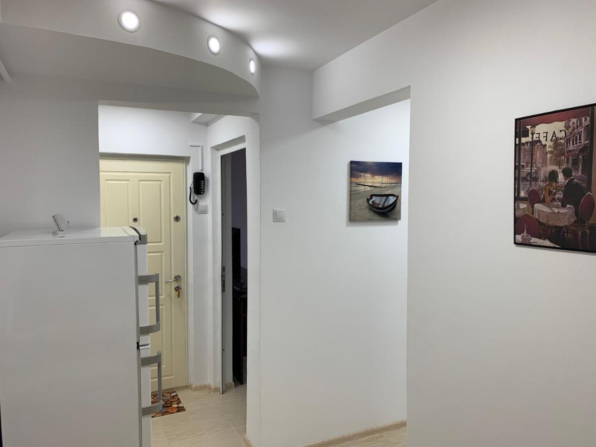 Eli Apartment Galati  Ngoại thất bức ảnh