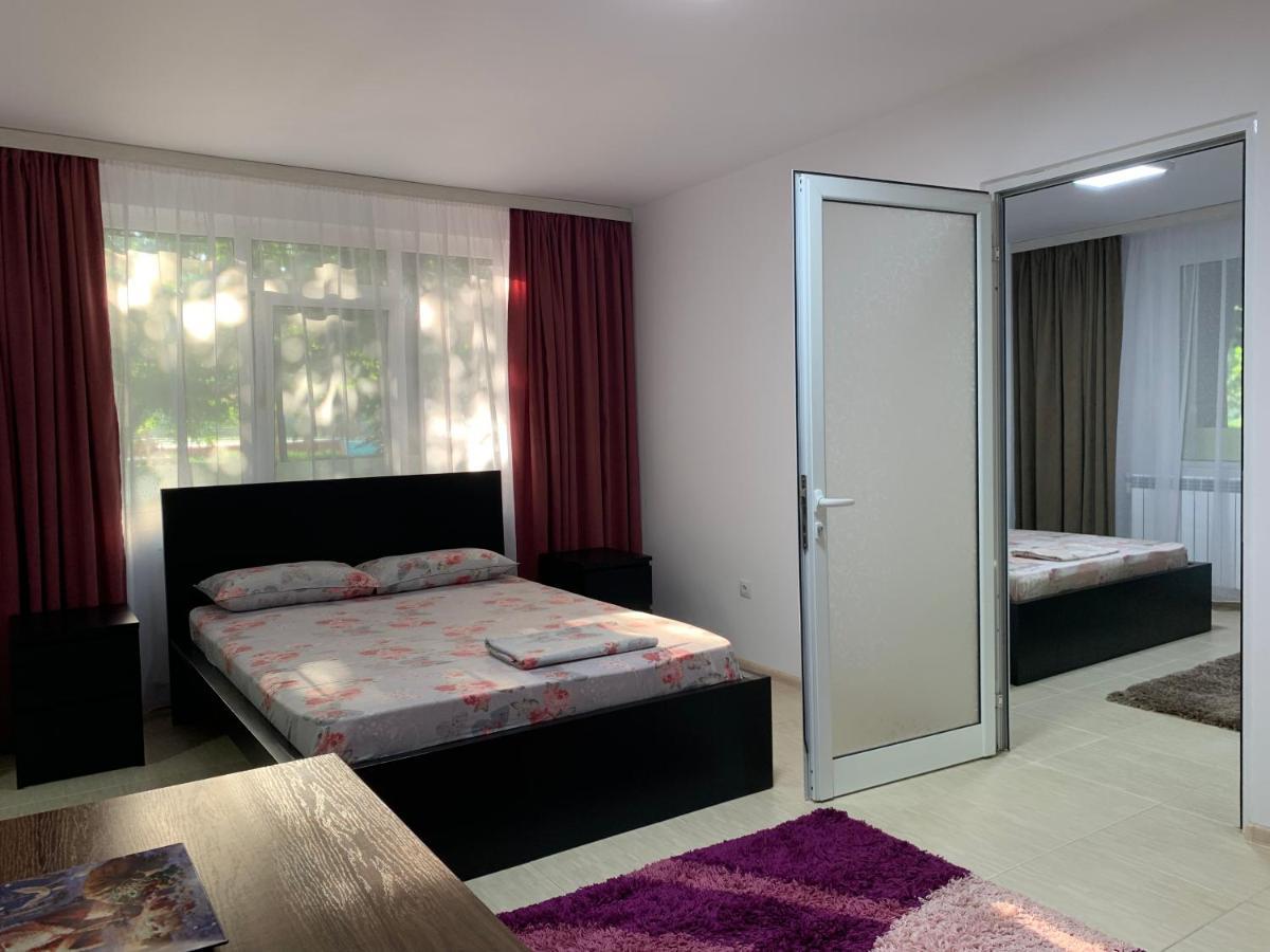Eli Apartment Galati  Ngoại thất bức ảnh