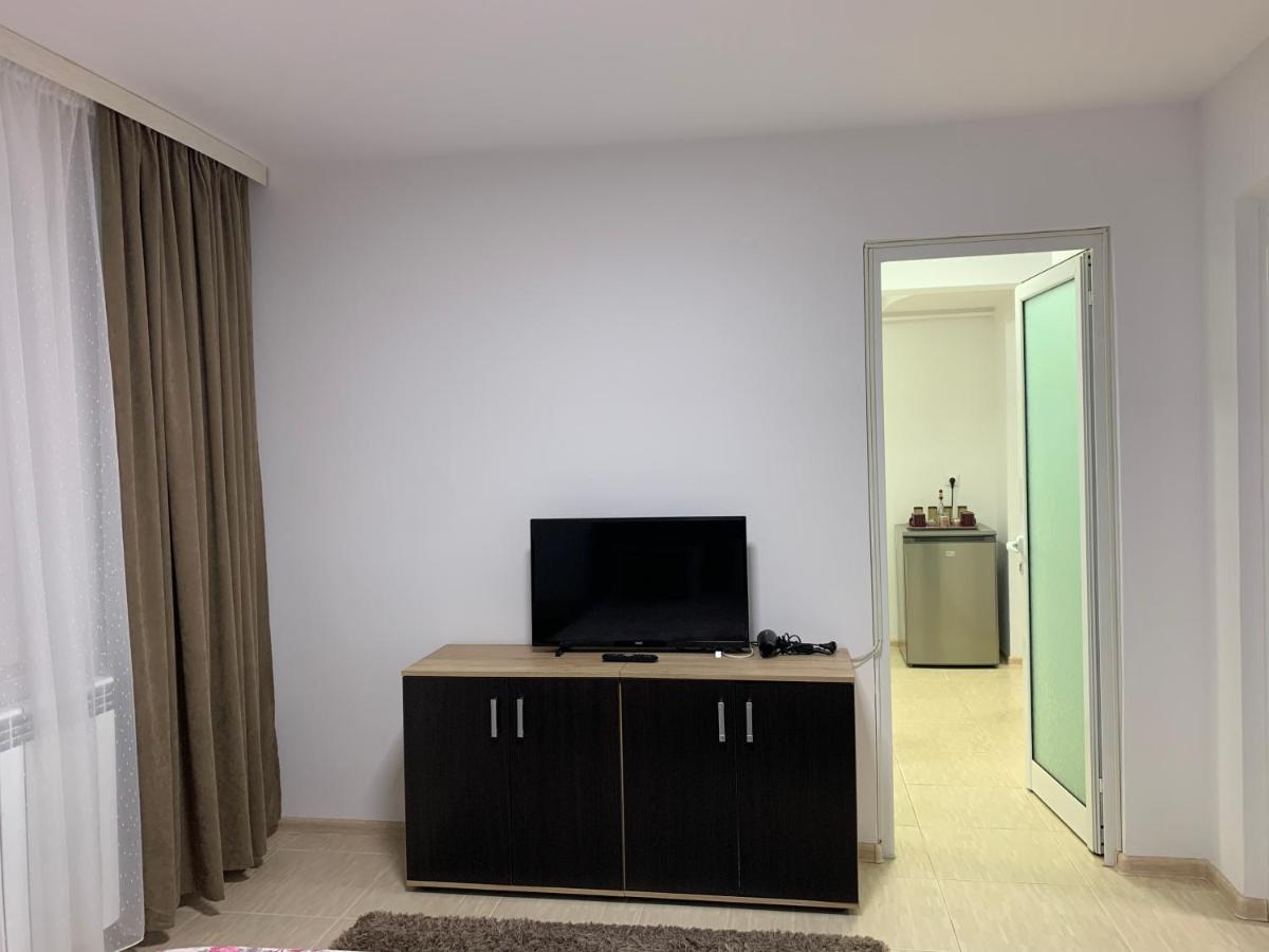 Eli Apartment Galati  Ngoại thất bức ảnh
